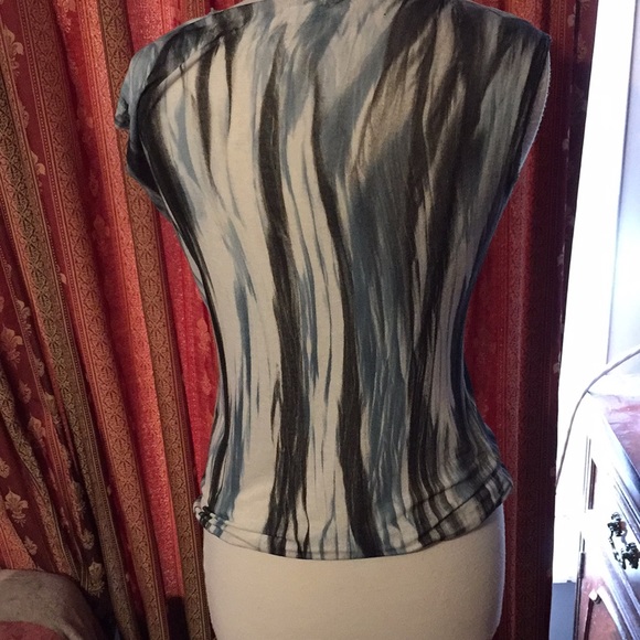 White Black and Blue BIA MIRÓ From Secret garden - Picture 3 of 5